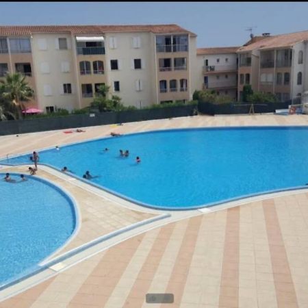 Appartement Tres Agreable Fréjus Exteriör bild
